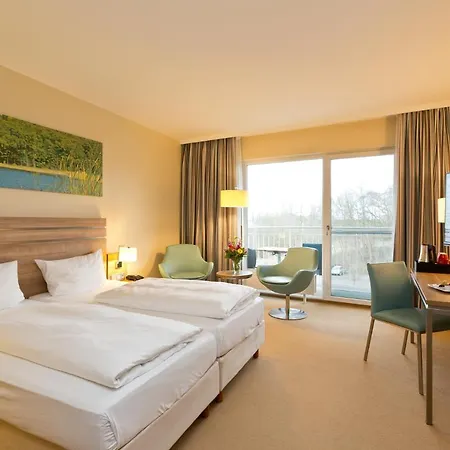 Hotell Seehotel Fleesensee 4*