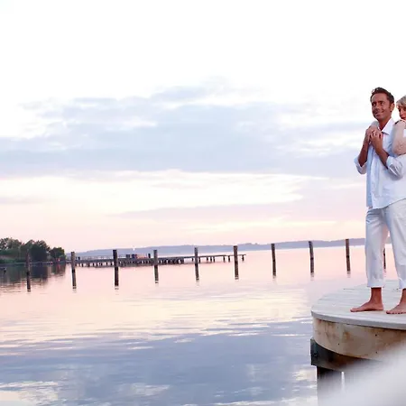 Отель Seehotel Fleesensee