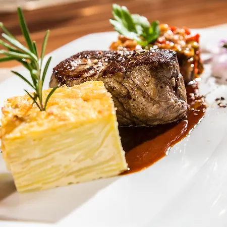 מלון Seehotel Fleesensee 4*