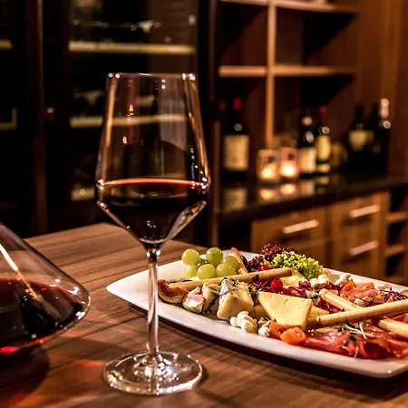 Seehotel Fleesensee فندق 4*