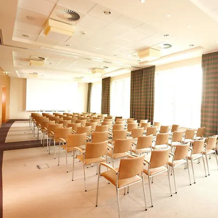 Seehotel Fleesensee فندق Göhren-Lebbin