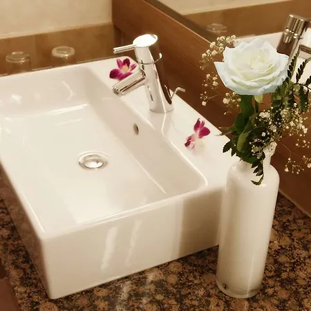 فندق Seehotel Fleesensee