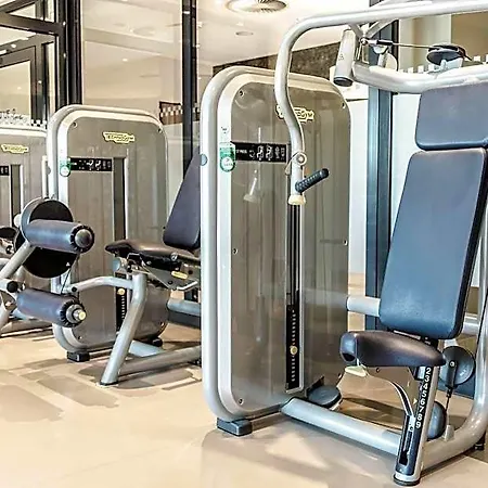 Seehotel Fleesensee 고렌레빈