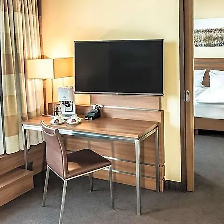 Seehotel Fleesensee 호텔 4*