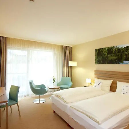 Seehotel Fleesensee 4*