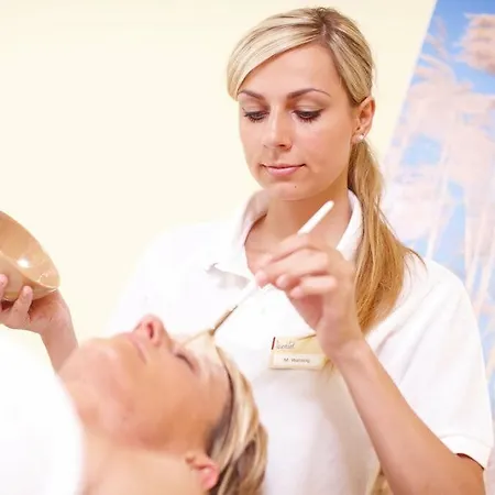 Seehotel Fleesensee מלון 4*