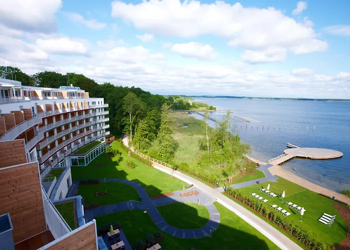 Отель Seehotel Fleesensee 4*