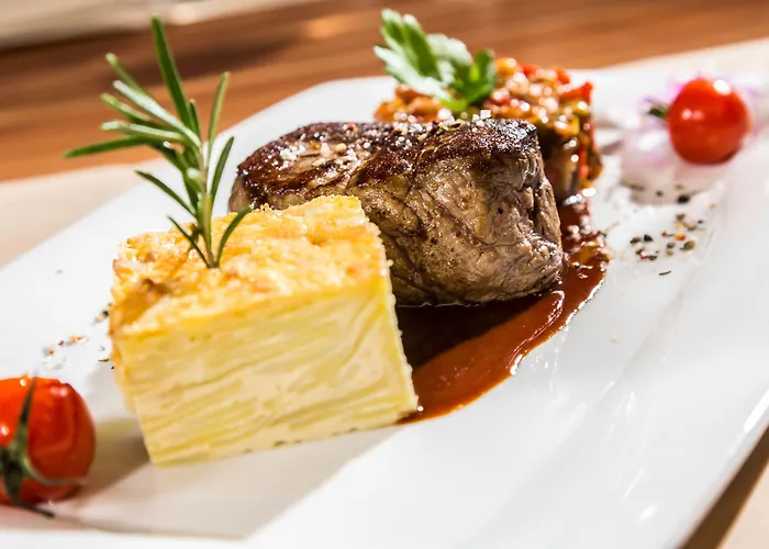 Отель Seehotel Fleesensee 4*