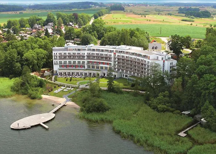 Seehotel Fleesensee 4* Гёрен-Леббин